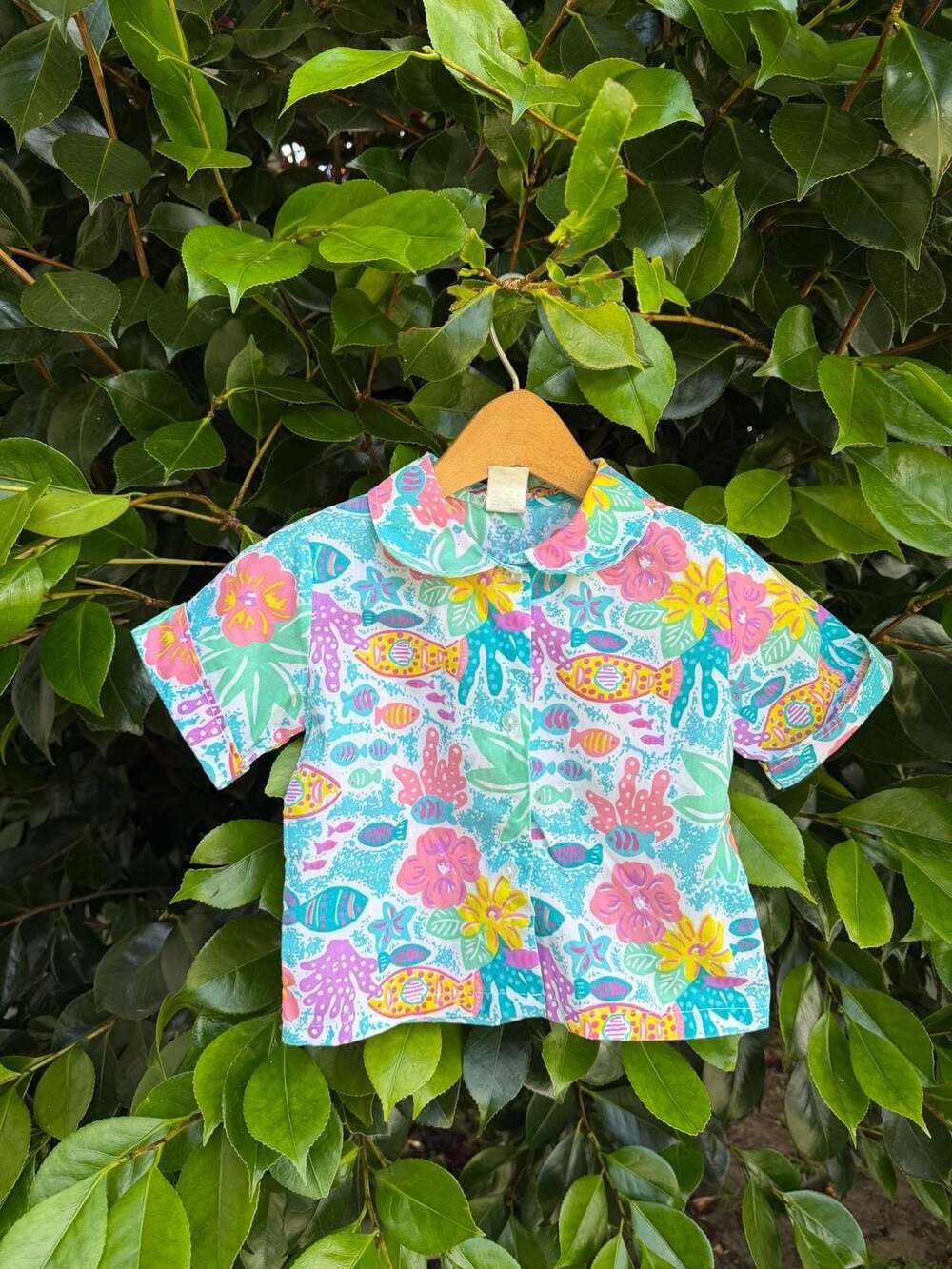 Vintage Kids Tropical Fish Print Button-Down Short Sleeve Shirt